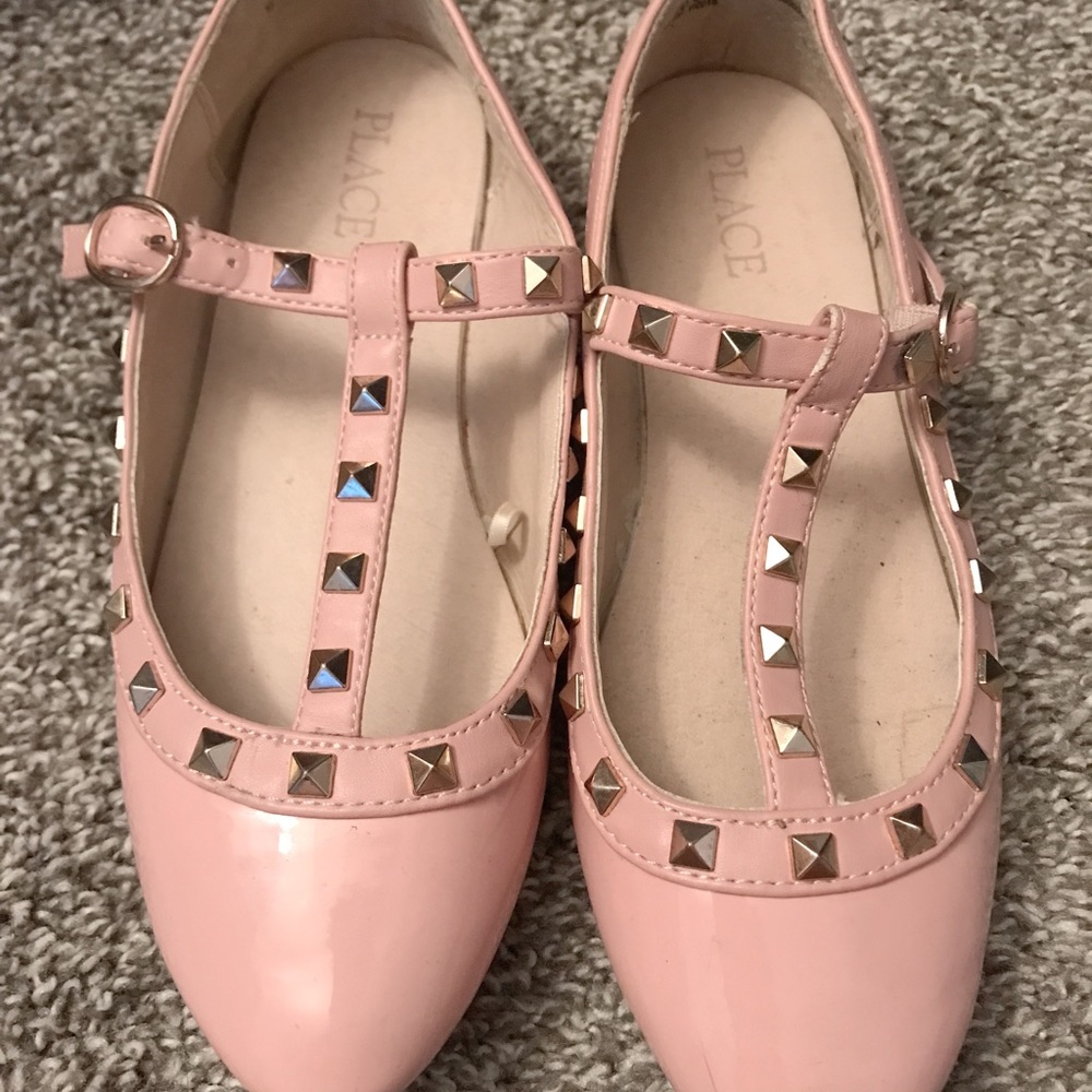 Girls pink dressy shoes